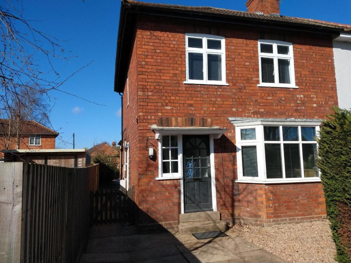 Doctors Lane Stylish 3 Bedroom Family House With Parking Melton Mowbray Eksteriør bilde